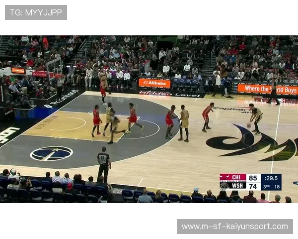 关键抢断完成反击得分